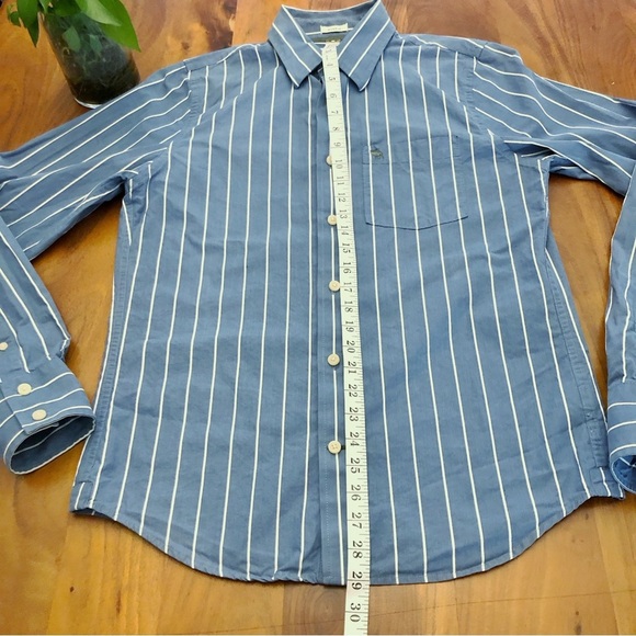 Abercrombie & Fitch Stripped Pastel Blue Long Sleeves Button Down Shirt Blouse. - Picture 10 of 13